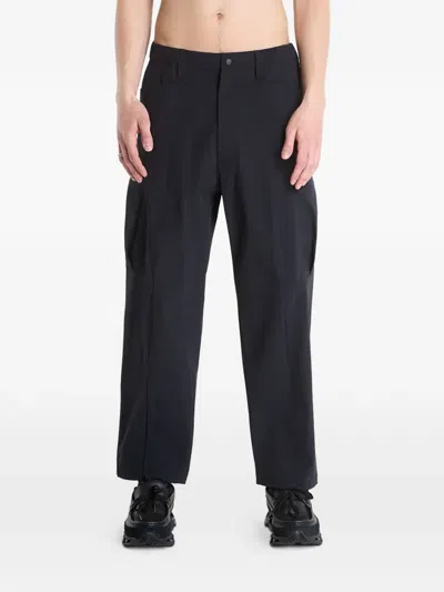 Oakley Wide Straight 3.0 Pitch Trousers In Black