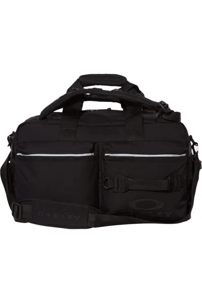 Oakley 50l Utility Duffel Bag In Black