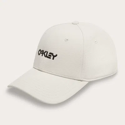 Oakley 6 Panel Stretch Metallic Hat In Black