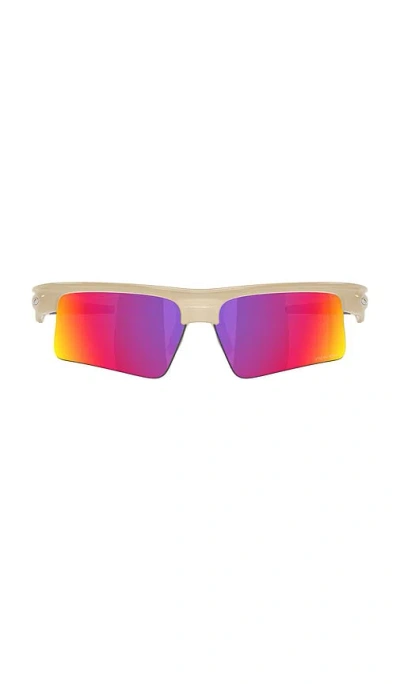 Oakley Bisphaera Speed Rectangular Sunglasses In Sandstorm & Prizm Road