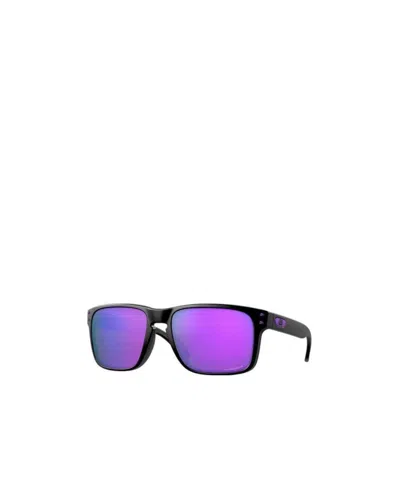 Oakley Black Logo Details Sunglasses In Purple