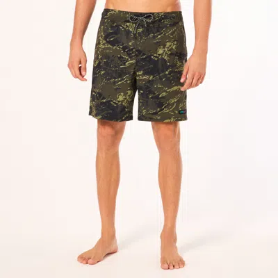 Oakley Camo H2o Rc 18 Beachshort In Green