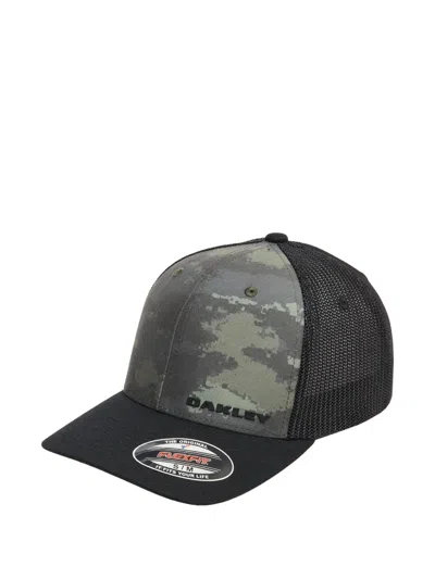 Oakley Camo-print Mesh-panelled Baseball Cap In Black