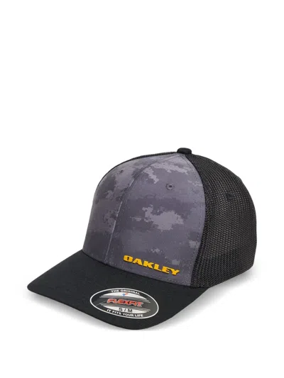 Oakley Camo-print Mesh-panelled Trucker Cap In Blue