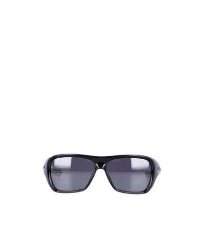 Oakley Chaminade Sunglasses In Blue