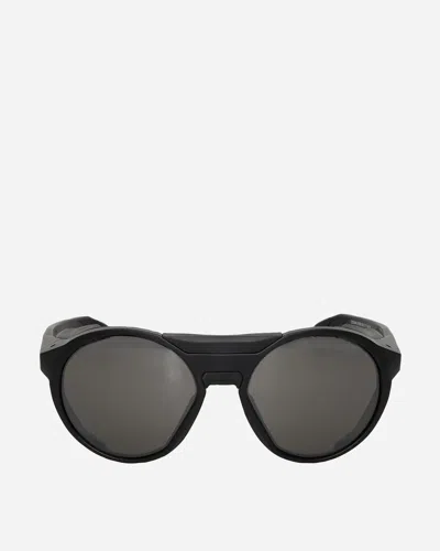 Oakley Clifden Sunglasses Matte In Black