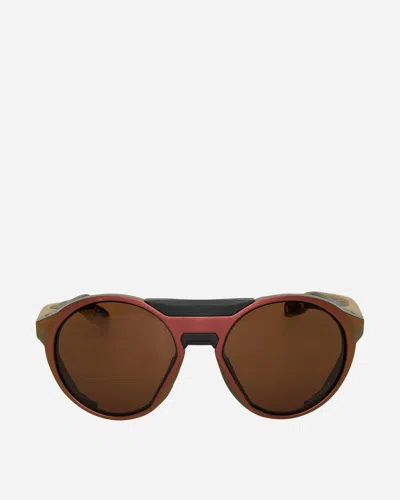 Oakley Clifden Sunglasses Matte In Red