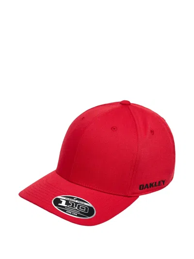 Oakley Cresting Pro Formance Cap In Red