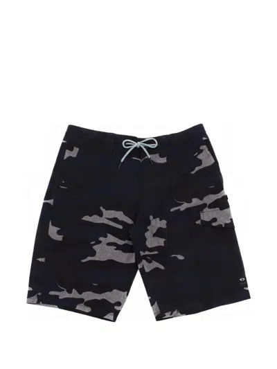 Oakley Cruiser Camouflage-print Shorts In Black