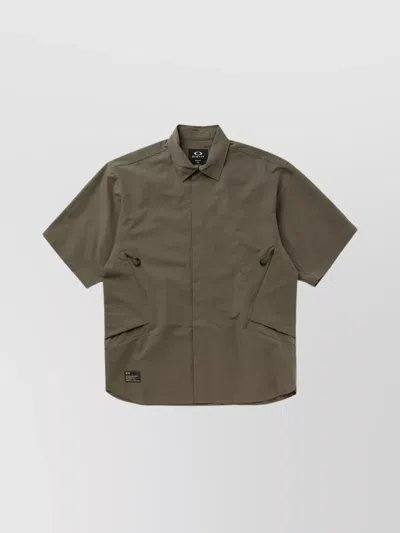 OAKLEY EASYGOING SHORT SLEEVE SHIRT AND POCKETS