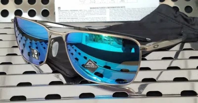 Pre-owned Oakley Ejector Sunglasses 4142-0458 Satin Chrome W/ Prizm Sapphire Lenses In Gray