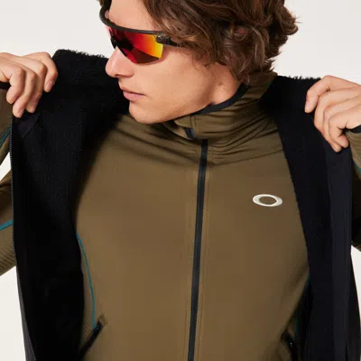 Oakley Elements Alpha Vest In Green