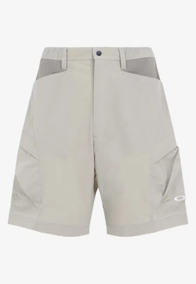 Oakley Embroidered-logo Cargo Shorts 2.0 In Gray