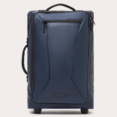 Oakley Endless Adventure Rc Carry-on In Black