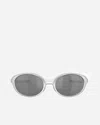 Oakley Oval Frame Sunglasses Silver-tone Finish In Silver