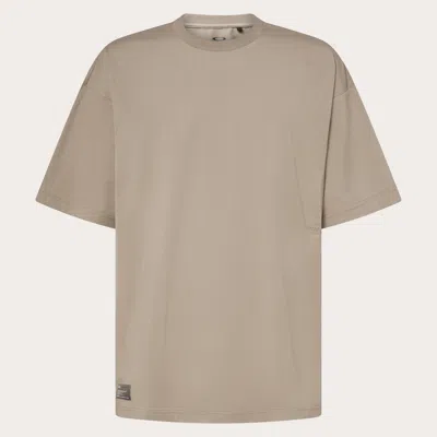 Oakley Fgl Union Pocket Tee 5.0 In Brown