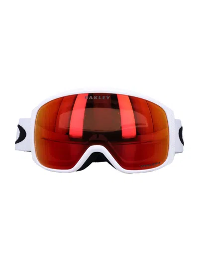 Oakley Flight Tracker M Snow Goggles In Matte White Prizm Torch