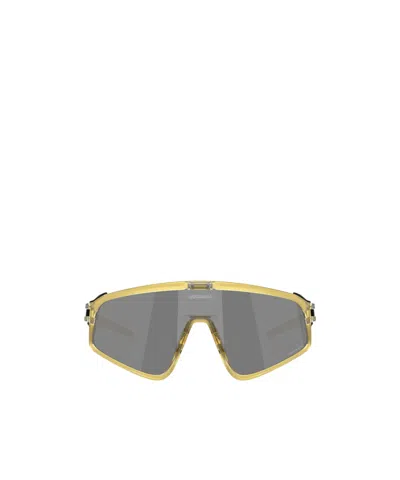Oakley Frame Sunglasses In Yellow
