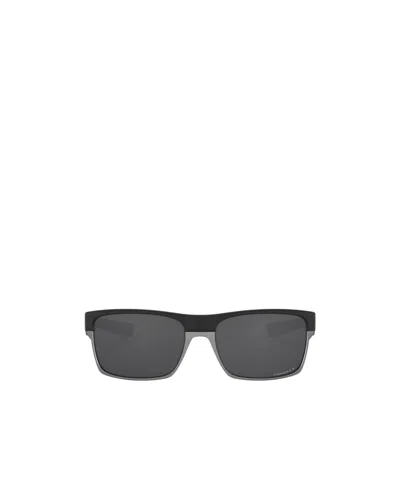 Oakley Frame Sunglasses In Black
