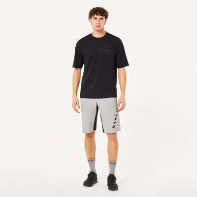 Oakley Free Ride Short In Cement
