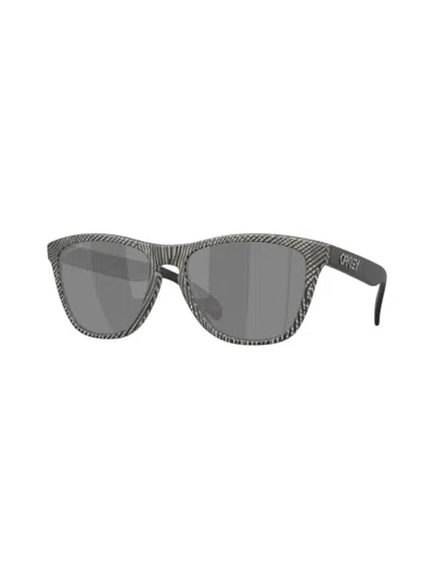 Oakley Frogskins - 9013 Sunglasses In Gray