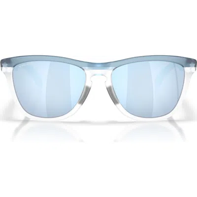 Oakley Gender Inclusive Frogskins Range Xl 58mm Polarized Round Sunglasses In Trans Stonewash/clear/prizm