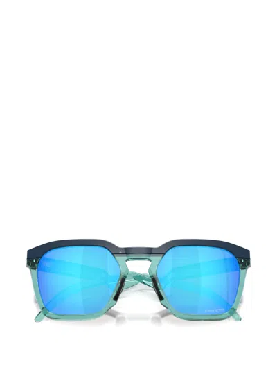 Oakley Geometric Frame Sunglasses In Blue