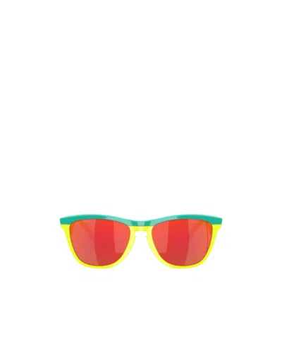 Oakley Geometric Frame Sunglasses In Red