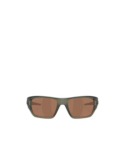 OAKLEY GEOMETRIC SUNGLASSES