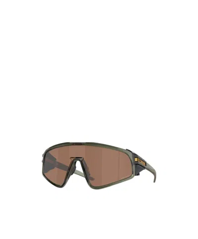 Oakley Geometric Sunglasses In Brown