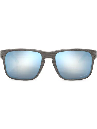Oakley Holbrook Gradient Lens Sunglasses In Brown