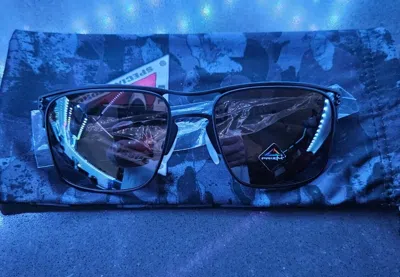 Pre-owned Oakley Holbrook Ti Oo6048 Sunglasses Satin Black Prizm Black Polarized 57mm