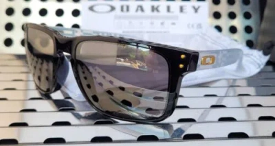 Pre-owned Oakley Holbrook Xl 9417-4359 Sunglasses Gloss Black W/ Prizm Black Polarized