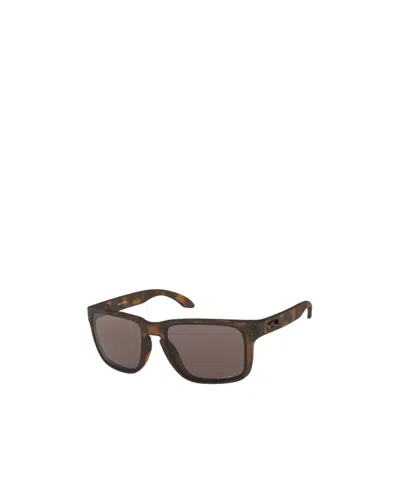 Oakley Logo Sunglasses In Gray