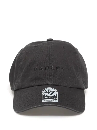 Oakley Logo-embroidered Baseball Cap In Black