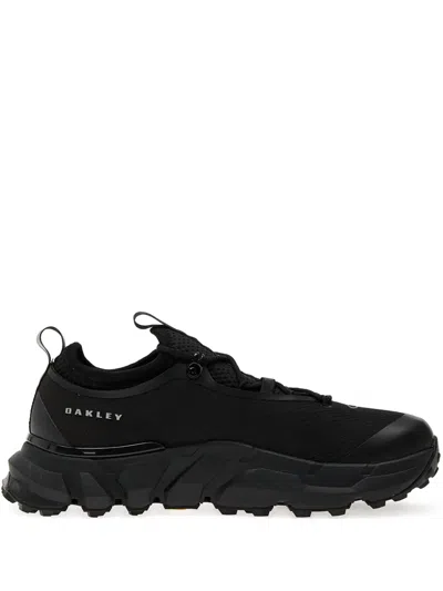 Oakley Logo-print Sneakers In Black