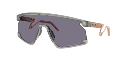 OAKLEY OAKLEY MAN SUNGLASS OO9237 BXTR METAL FORGE COLLECTION