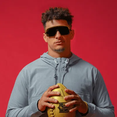 Oakley Sutro Lite Patrick Mahomes Ii Collection Sunglasses In Gold