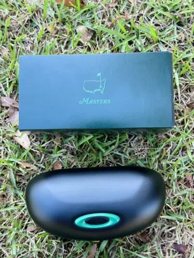 Pre-owned Oakley Masters Edition  Frogskins - Green Prizm Lenses