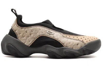 Pre-owned Oakley Men's  Factory Team Flesh Sandal Brain Dead Sneakers In Castle/black