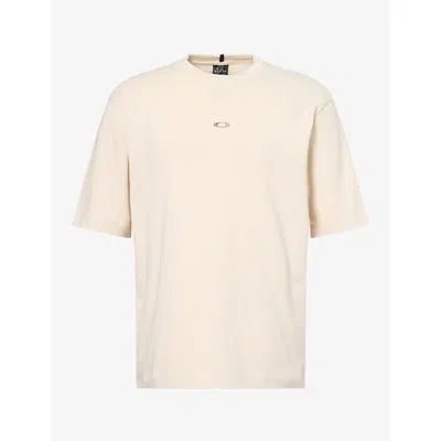 Oakley Mens Reserve Strato Raised-logo Cotton T-shirt Mist In Neutral