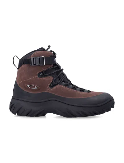 Oakley Meridian Buckled Boots In Brown
