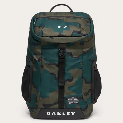 Oakley Mvp Road Trip Rc Backpack In B1b Camo Hunter