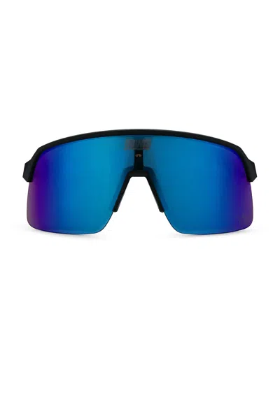 Oakley Ny Giants Sutro Lite In Blue