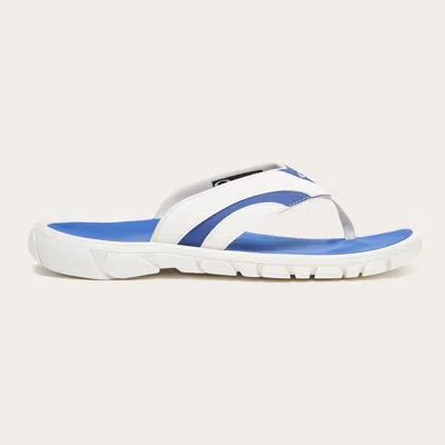Oakley O Coil Sandal In White,blue