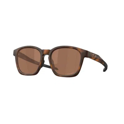 Oakley Shackle Oo9507d 950703 In Brown