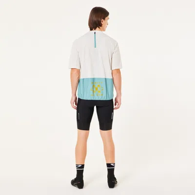 Oakley Off Grid Ss Tech Tee In Mist