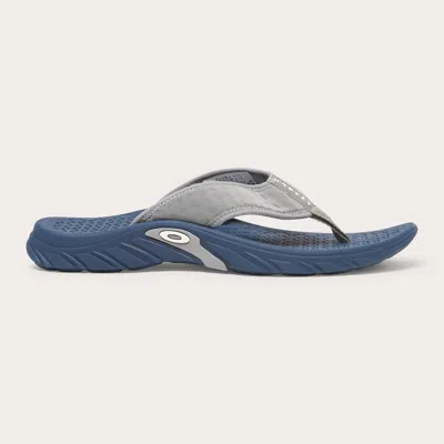Oakley Operative Flip Flop In Black