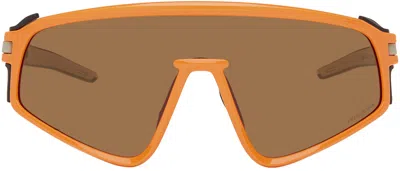 Oakley Orange Latch Panel Sunglasses In Brown