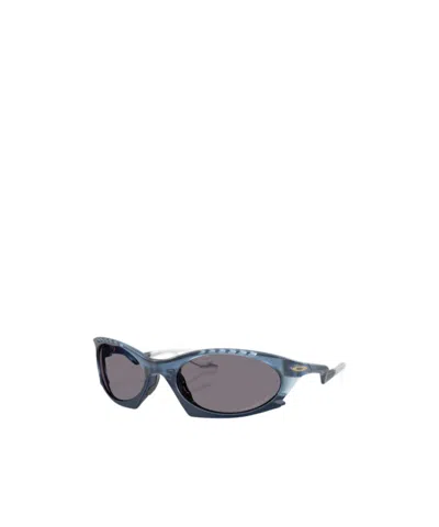Oakley Plantaris Geometric Sunglasses In Gray